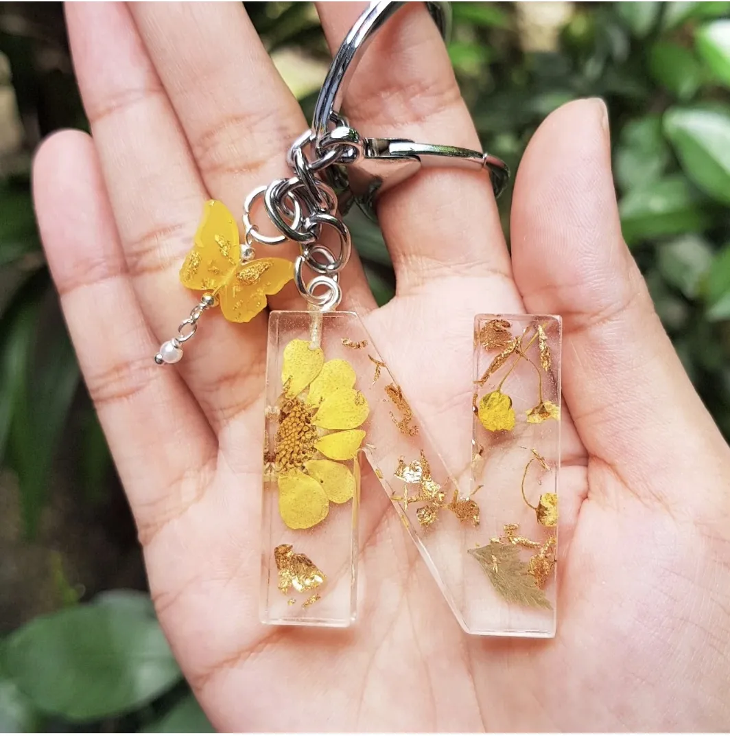 Custom Wedding Favor Resin Keychains